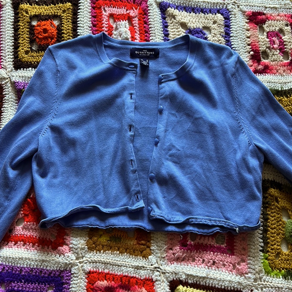 Baby blue top